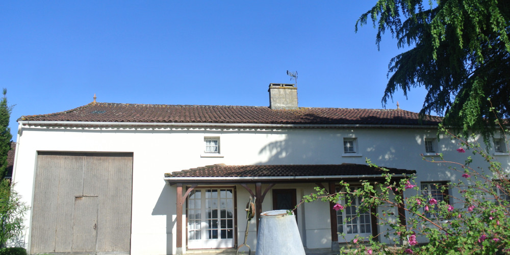 maison à MAUVEZIN SUR GUPIE (47200)